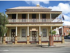 cemetery tours maryborough