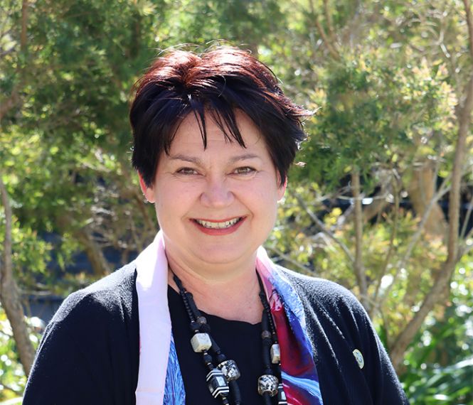 Deputy President Glenys Schuntner