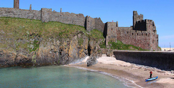 Peel-Castle-from-Fenella-Beach